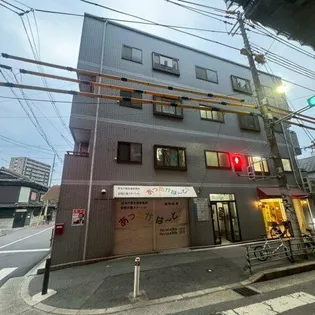 ブルーランス【2階】の外観