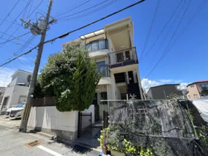 ニート小林【2階】の外観