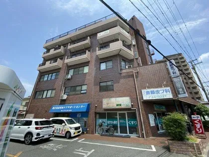 リベルテタナカの画像