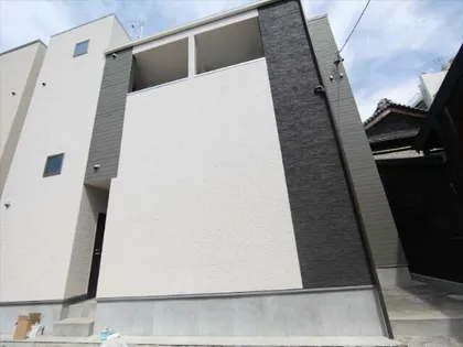 SpazioFelice(スパジオフェリーチェ)【2階】の外観