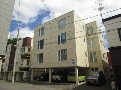 エクセレンス元町【202号室】の外観