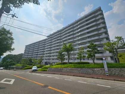 阪急池田伏尾台セラージュ【7階】の外観