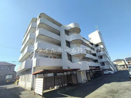 ユトリロ牧野の画像