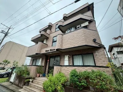 プチメゾン【2階】の外観