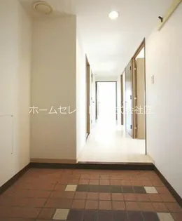 グランデージ住之江【12階】の玄関