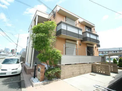 シャーメゾン川西【1階】の外観