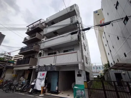 エレガンス白鳥【303号室】の外観