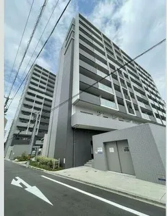 パルファン ドゥ ジョア【2階】の外観