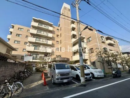 クレセントコートの画像