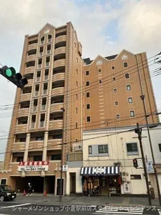 フルール・ド・パリス【9階】の外観