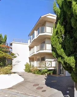 ハイツ栄光【2階】の外観