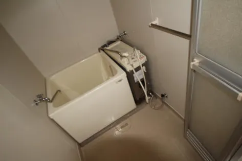 絹延コーポ【401号室】の風呂