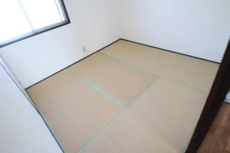 絹延コーポ【401号室】の内装