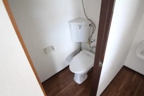 絹延コーポ【401号室】の内装