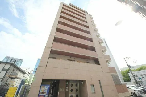 コンソラーレ東野田【8階】の外観