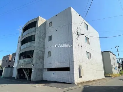 ウィスタリア真栄の画像