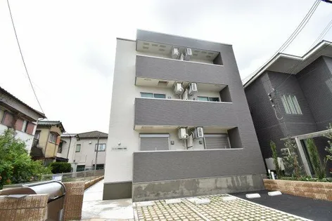 大阪府堺市西区鳳西町1丁【アパート】の外観