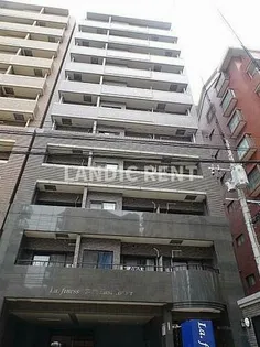 ラフィネス薬院イーストタワー【10階】の外観