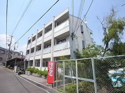 ZONE 1/f PART3(ゾーン)【3階】の外観