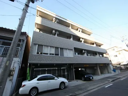 アヴニール白壁【2階】の外観