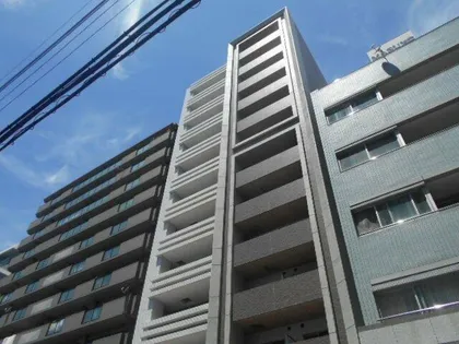 ロイジェント栄【9階】の外観