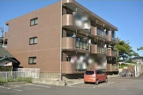 リヴェールミワの画像