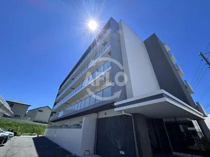 ベルエール江坂【5階】の外観