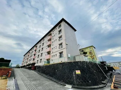 藤山台団地307棟【201号室】の外観