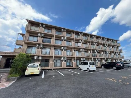 ラルース2の画像