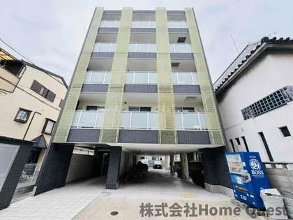 ネモフィラ東大阪【5階】の外観