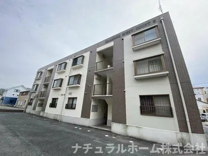 WEST COURT S棟の画像