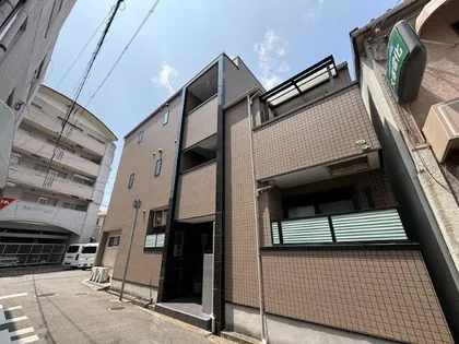 MARSH仁川【2階】の外観
