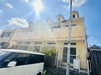 アルファーハウス・リベラ【2階】の外観