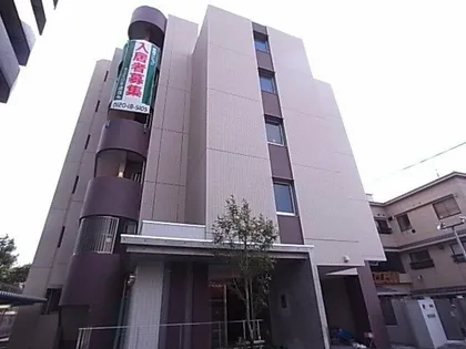 パインコート平磯の画像