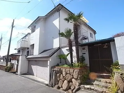 アーバン浅尾【2階】の外観