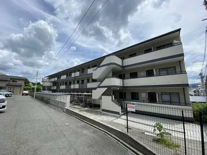 ウエストコート【2階】の外観