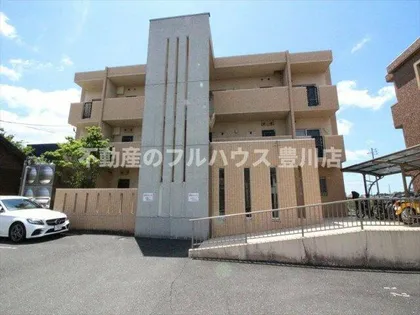 カトルフィーユの画像