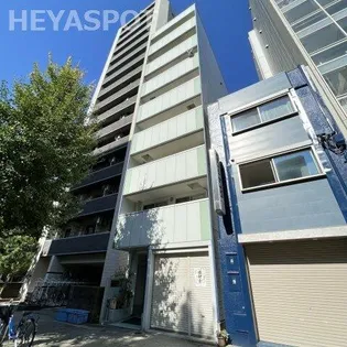 アヴォワール丸の内【3階】の外観