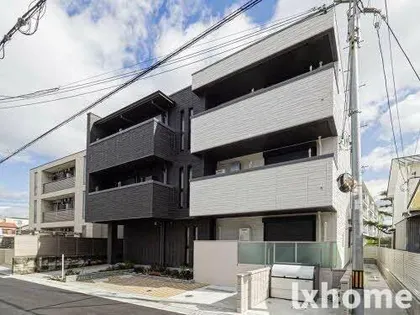 シャーメゾン エレガンス【3階】の外観