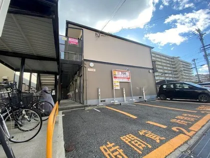 アパートメント林【1階】の外観