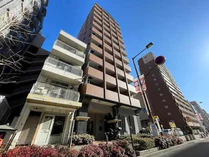 プレサンス新神戸【5階】の外観