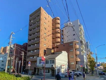 プレサンス神戸裁判所前【4階】の外観