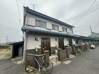 大阪府富田林市喜志新家町1丁目【テラスハウス】の外観