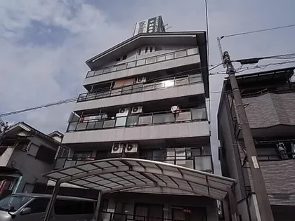 インマーブルキラ【2階】の外観