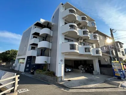 鳳凰【4階】の外観