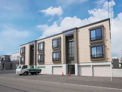 イーストヒルズ【3階】の外観