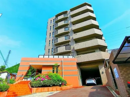 リベール須磨妙法寺【4階】の外観