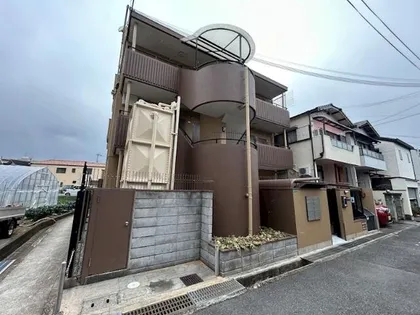 ベヌスタ西宮の画像