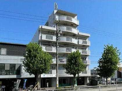 レジデンスナカクニの画像