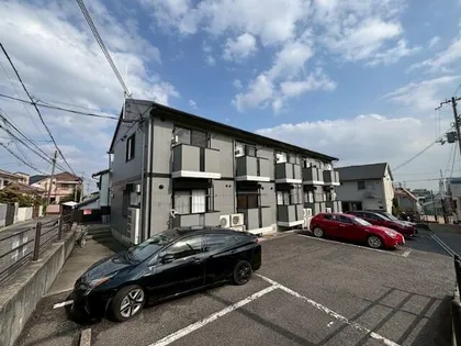 ハイネス岡本【1階】の外観